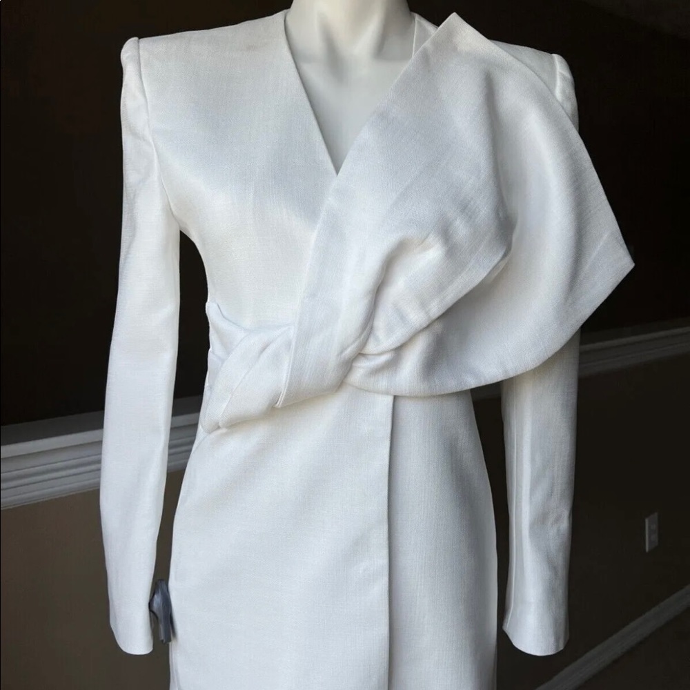 Zara linen coat with bow ivory size XS